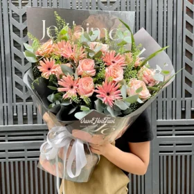 bó hoa Serenade Star Gửi Tình Yêu Vẹn Tròn