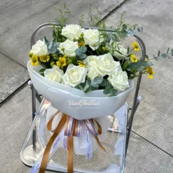 Bó Hoa Hồng Trắng Mơ Mộng Sweet White