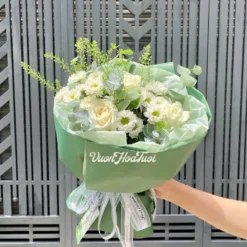 Hoa Tặng Sự Kiện Hoa Bó Gía Rẻ Hồng Trắng Garden (1)