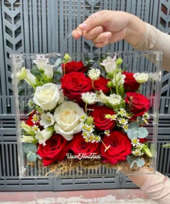Hộp Hoa Vai Mica Tươi True Love Moment