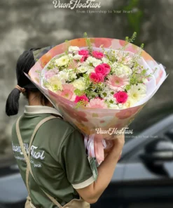 Bó Hoa Tươi Blushing Meadow