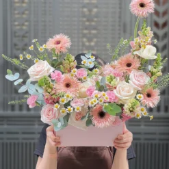 Giỏ Hoa 20 Tháng 10 Rose Woll Love