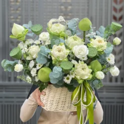 Giỏ Hoa 20 Tháng 10 Lotus Fami