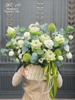 Giỏ Hoa 20 Tháng 10 Lotus Fami