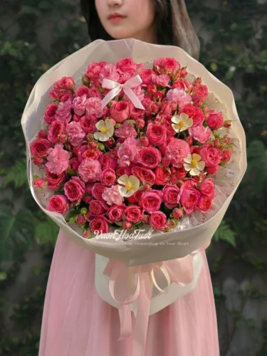 Sophia Cúc Gỗ Mix Xinh