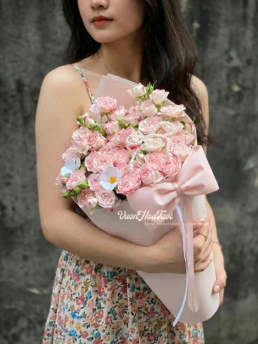 bó hoa chiết xạ que kem