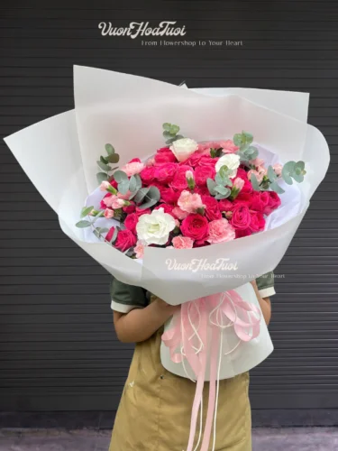Hoa Bó Hẹn Hò M Sophia Slay
