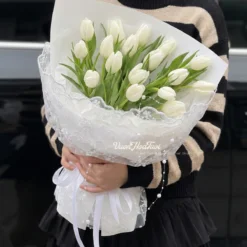 Hoa Bó Tulip White Ther 18