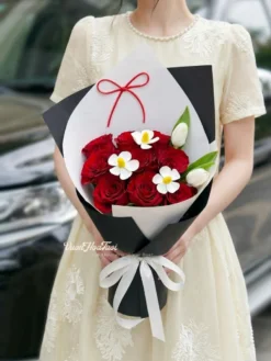 Bó Hoa Tulip Forever Love Sweety