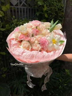 Bó hoa tươi Pink Rose Tulip Sunrise lãng mạn dành tặng người yêu thiết kế bởi Vườn Hoa Tươi