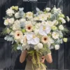 Lẵng Hoa White Moment Love 2