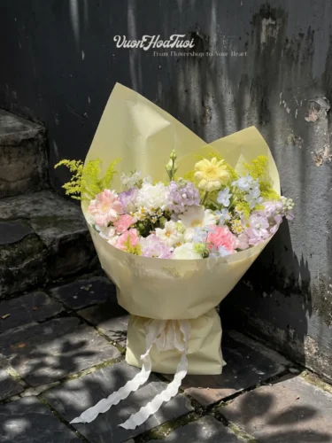 15 Loại Hoa Tượng Trưng Cho Tình Yêu Và Hạnh Phúc Bó hoa tươi mang tên nắng ấm gửi trọn vẹn yêu thương cho người thân